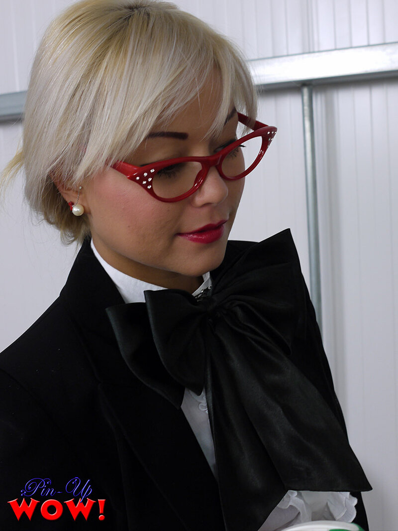 Крючок, 24 года, 1 размер груди